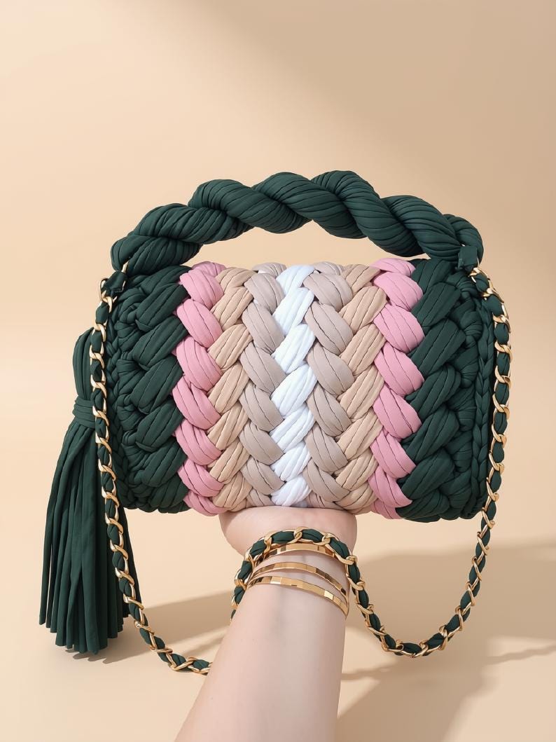 Colorful Braided Crochet Shoulder Bag | T Shirt Yarn Purse | Knitted Woven Handbag | Boho Crossbody Bag | Summer Beach Bag | Gift for Her