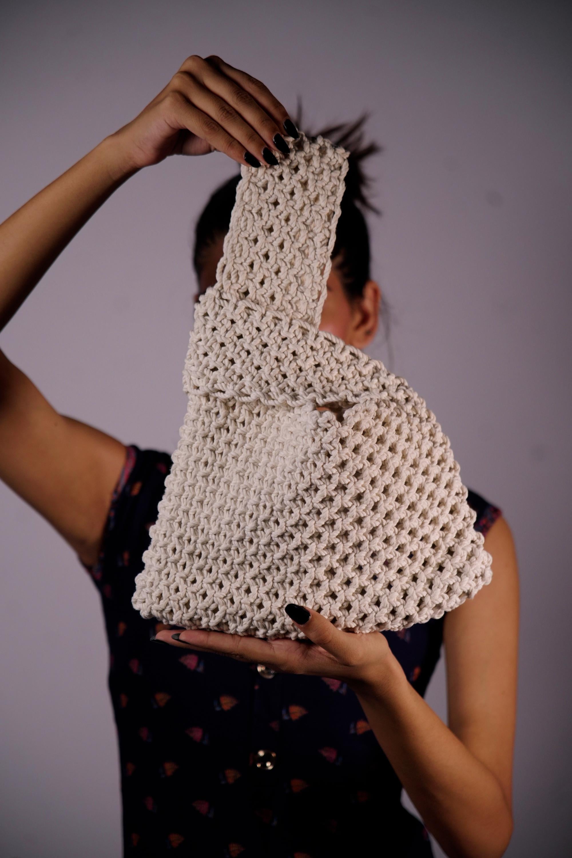 White Macrame Handbag, Handmade Cotton Rope Bag, Boho Knot Purse, Woven Shoulder Bag, Minimalist Tote Bag, Bohemian Handbag, Gift for Her