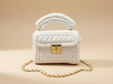 Handmade White Crochet Mini Handbag – Elegant Knitted Shoulder Bag with Gold Chain