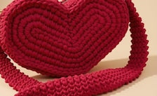 Handmade Crochet Heart Crossbody Bag – Red Knitted Shoulder Bag